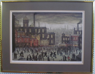 L S Lowry, a signed limited edition coloured print, signed to the margin, 711/850, 16 1/2" x 24"  ILLUSTRATED
