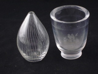 An Art Glass beaker shaped vase etched 2 birds 4" and an Art Glass vase 4"