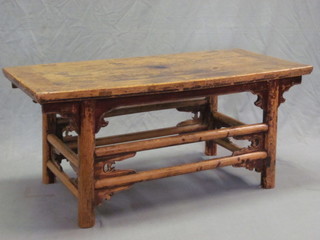 A rectangular Eastern hardwood occasional table 43"