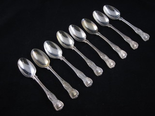 A set of 8 Victorian silver Queens pattern teaspoons, London  1875 9 ozs