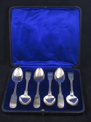 A set of 6 George III Scotts silver fiddle pattern teaspoons, Edinburgh 1786 and 1791, 5 ozs