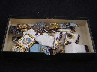 15 various gilt metal and enamel Masonic charity jewels