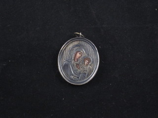 An oval silver Icon in the form of mother and child 2"