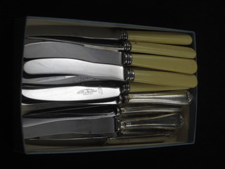 11 silver handled tea knives and other tea knives
