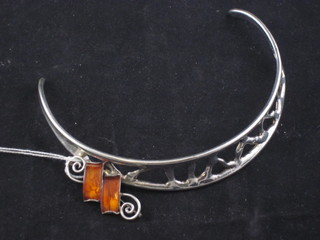 A silver and "amber" brooch together with a Jacob Hill white  metal choker