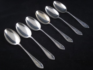 A set of 6 silver table spoons, Sheffield 1936, 16 ozs