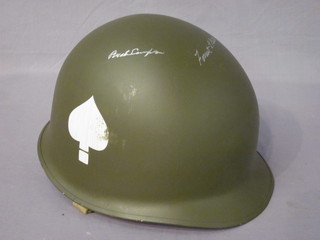An American steel helmet complete with liner