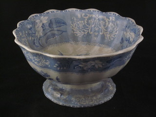 A circular late Spode blue and white pottery pedestal bowl 10"