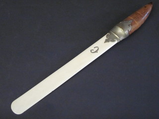 A Victorian ivory bladed newspaper opener 12"