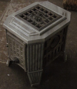 A French enamelled stove