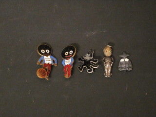 2 Golli badges, a Felix the Cat enamelled badge, 1 other badge  and a figure marked Thumbs Up