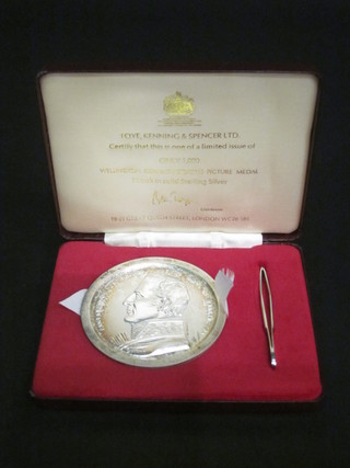 A silver Wellington commemorative picture medal by Toye  Kenning & Spencer