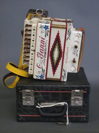 A Giulianovia accordion with 12 buttons