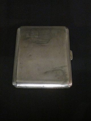 A silver cigarette case with engine turned decoration Birmingham 1914, 2 1/2 ozs