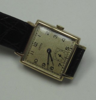 A gentleman's Roamer wristwatch contained in a gold case