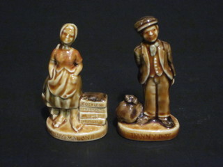 2 Wade figures - Danny Boy and Molly Malone