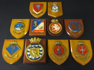 10 various ships plaques