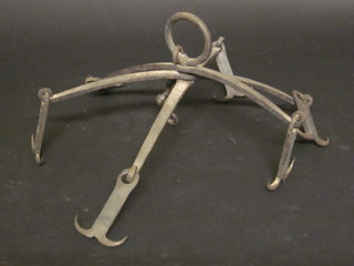 An iron hanging pan hanger
