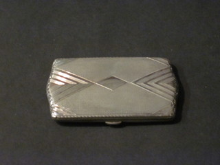 A lady's Continental silver cigarette case with engine turned decoration marked 900, 2 ozs