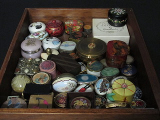 A collection of various trinket/pill boxes