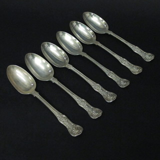 A set of 6 Victorian silver Queens pattern table spoons, London 1870 18 ozs