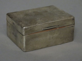A rectangular silver cigarette box with hinged lid, Birmingham 1828, 4 1/2"