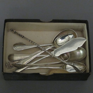A silver jam spoon, a pair of silver sugar tongs, a pickle fork, 5 silver teaspoons and a silver salt spoon, 3 1/2 ozs