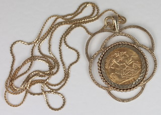 A 1919 sovereign mounted as pendant hung on a fine gold chain