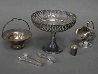 A circular silver plated dish, a comport and a small collection of silver plated items