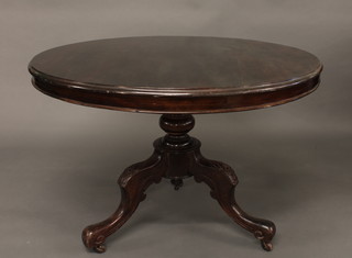 A Victorian circular mahogany Loo table, raised on a pillar and tripod base, 41"