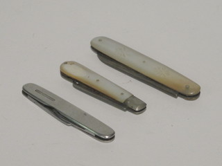 A silver bladed fruit knife with mother of pearl grip, 1 other and a pen knife with stainless steel grip