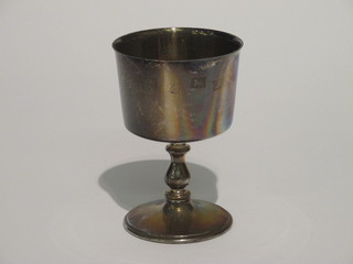A silver goblet to commemorate the 900th Anniversary of The  City of York, Birmingham 1971, 4 1/2 ozs