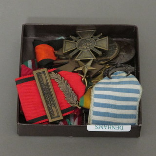 A French WWI Victory medal, Belgian WWI Victory medal, an Italian war medal and 6 other Continental war medals