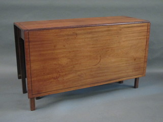 A Georgian mahogany gateleg dining table raised on 6 supports 48"