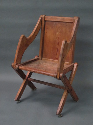 A 19th Century oak Glastonbury chair