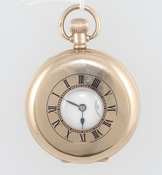 A demi-hunter pocket watch contained in a 9ct gold case