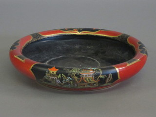 A circular Carltonware fruit bowl with chinoiserie decoration 11"
