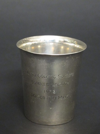 A silver beaker, London 1914, 3 1/2 ozs