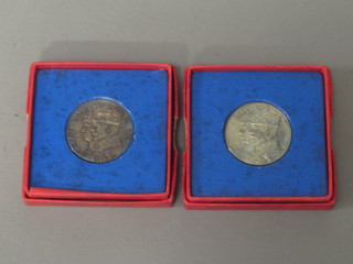 2 George V silver 1935 Silver Jubilee medallions