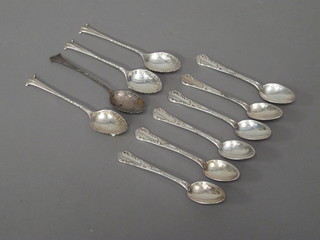 4 Edwardian silver coffee spoons, London 1900 and 6 silver plated coffee spoons