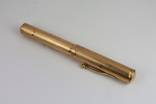 A Waterman fountain pen contained in an 18ct gold case