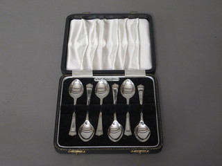 A set of 6 silver coffee spoons, Birmingham 1972, 1 ozs, cased