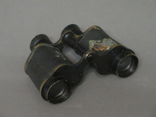 A pair of War Office issue Stereo Prism binoculars power = 6