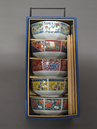 5 Oriental rice bowls, cased