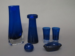 A blue Art Glass vase 10" and 1 other Art Glass vase, 2 blue glass tumblers and 2 ashtrays