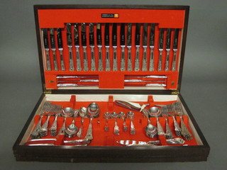 A canteen of silver plated Kings pattern flatware