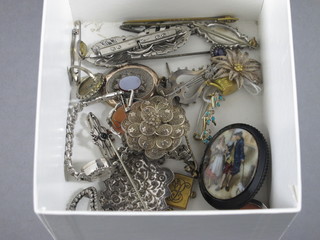 A collection of 24 items of antique marcasite costume jewellery