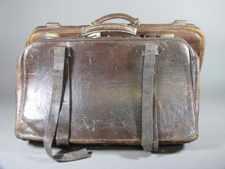 2 leather Gladstone bags