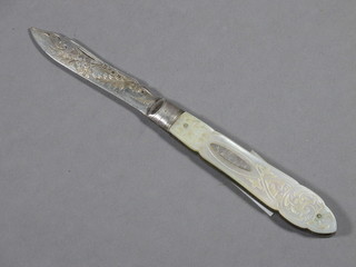 A Victorian silver bladed fruit knife with mother of pearl grip