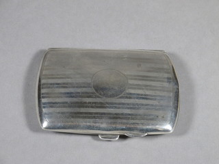 A silver cigarette case with engine turned decoration Birmingham 1917, 2 ozs